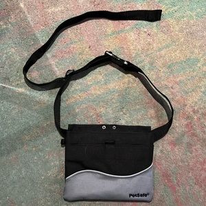 PetSafe Treat Pouch Sport